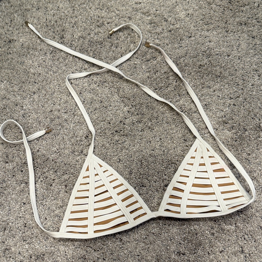 Beach Bunny White Strappy Bikini Top